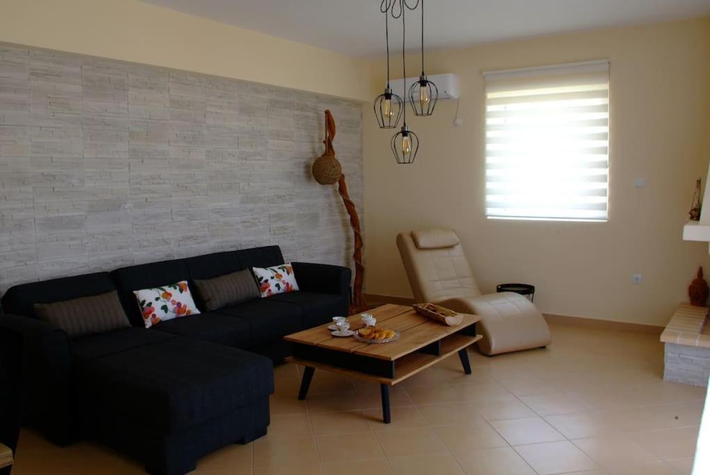 The Artemis House Project * Artemida (Attica)