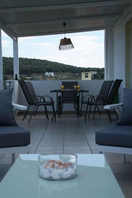 The Artemis House Project Apartment *